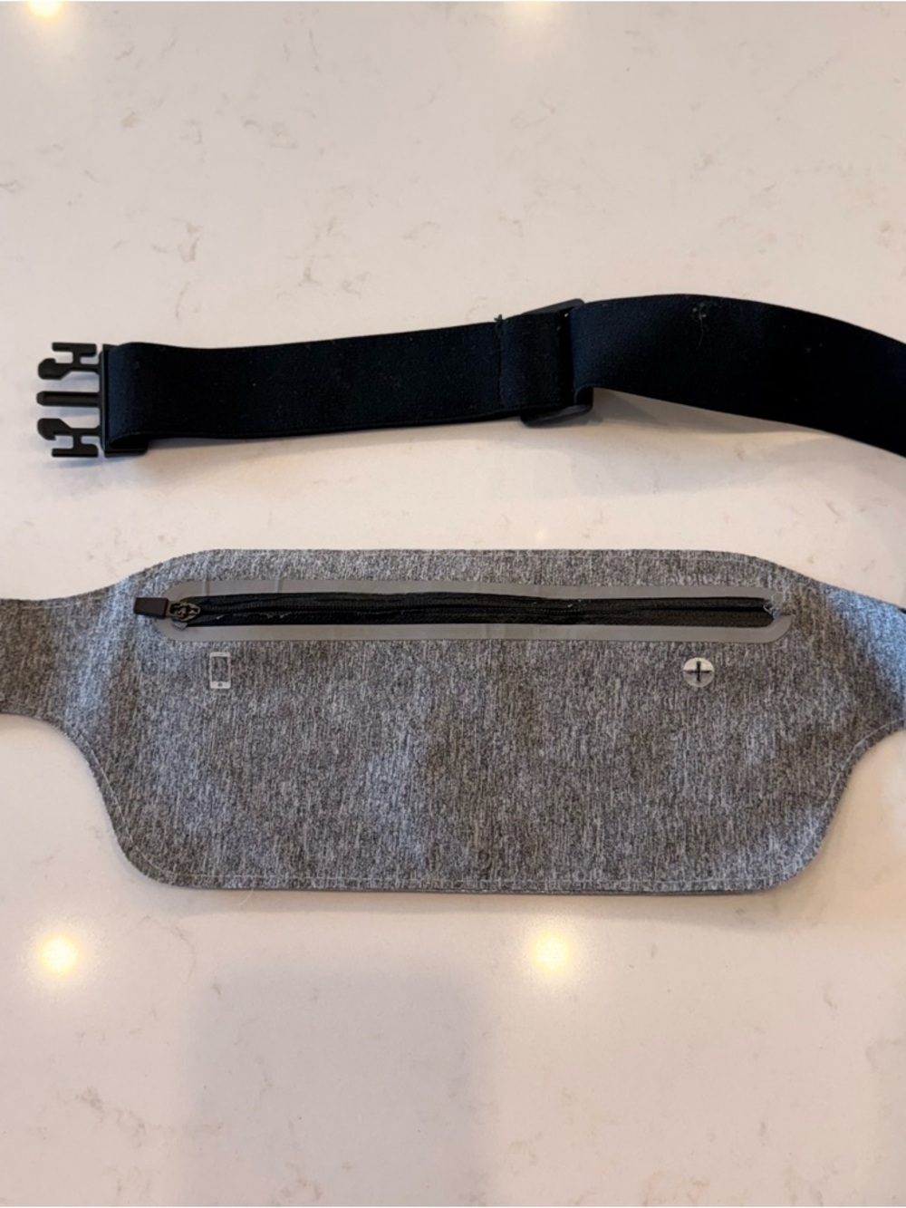 🔥 Closet Sale — 3 for $25 / 5 for $40 - Men's Running Belt w/ Zipper Pocket